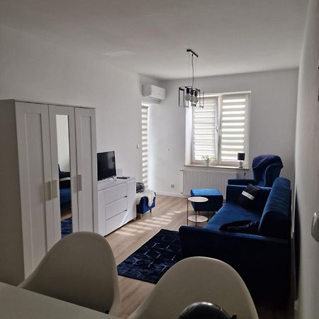 Apartament W Koninie Przy Ul. Wiosny Ludow Konin  Extérieur photo