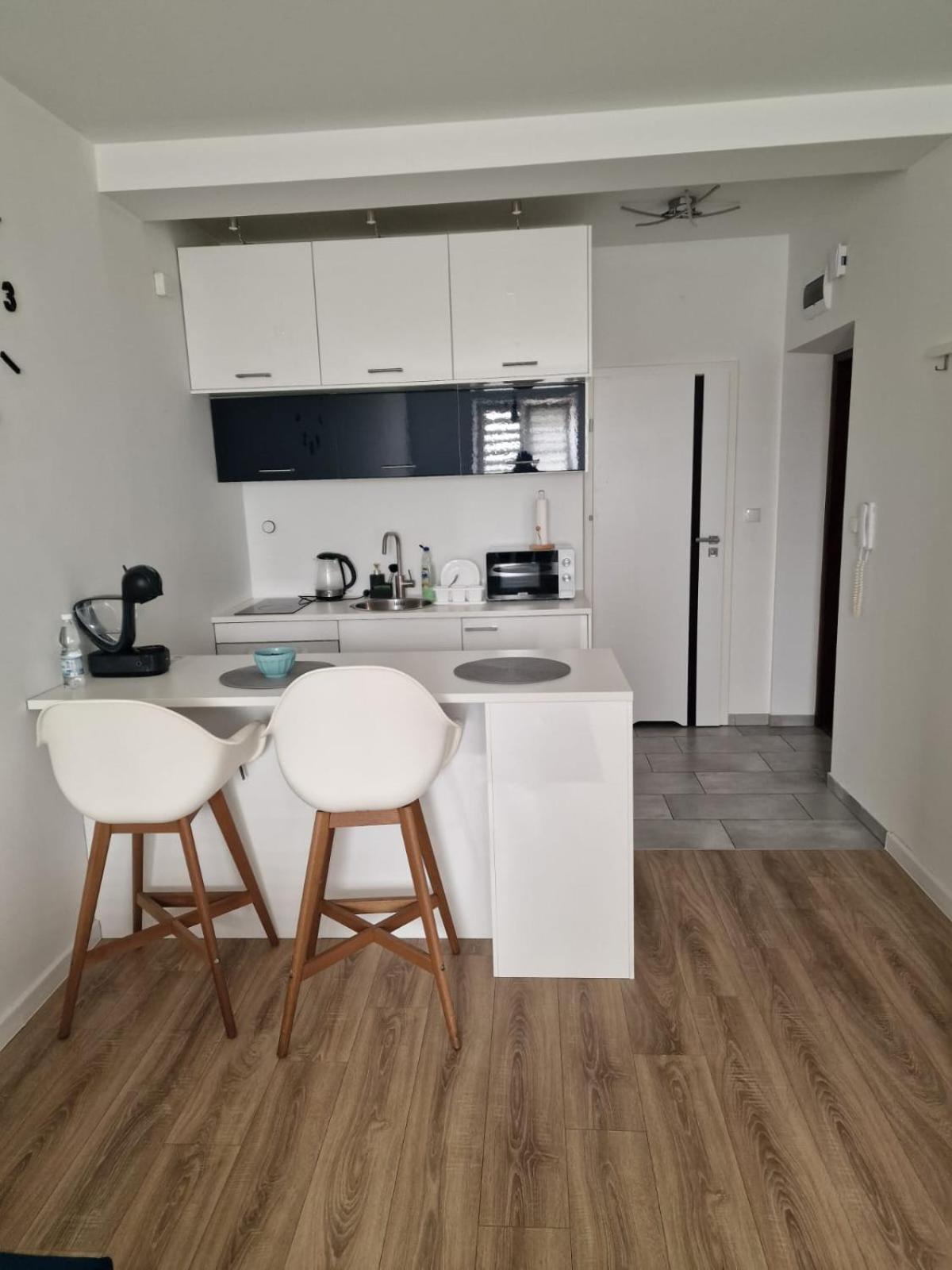Apartament W Koninie Przy Ul. Wiosny Ludow Konin  Extérieur photo